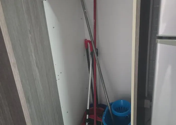 Lazuli Skyline & Sea View Penthouse ラルナカ