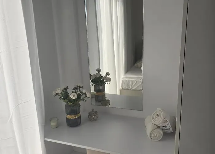 Lazuli Skyline & Sea View Penthouse アパート