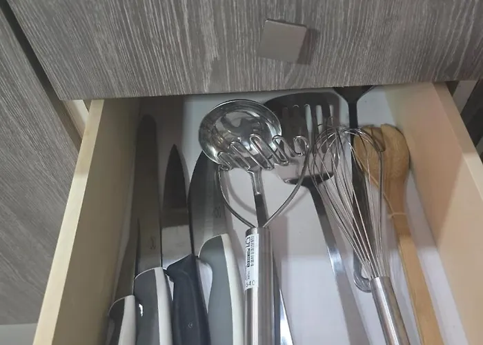 Lazuli Skyline & Sea View Penthouse ラルナカ