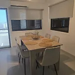 Lejlighed Lazuli Skyline&sea View Penthouse Larnaca