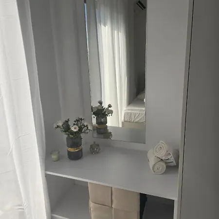 Lazuli Skyline & Sea View Penthouse דירה