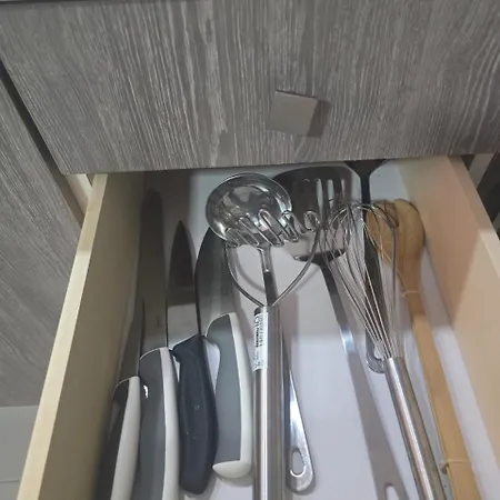 Lazuli Skyline & Sea View Penthouse לרנקה