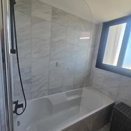 Lazuli Skyline & Sea View Penthouse Appartamento